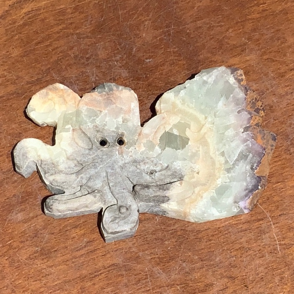 FLUORITE HAND CARVED OCTUPUS